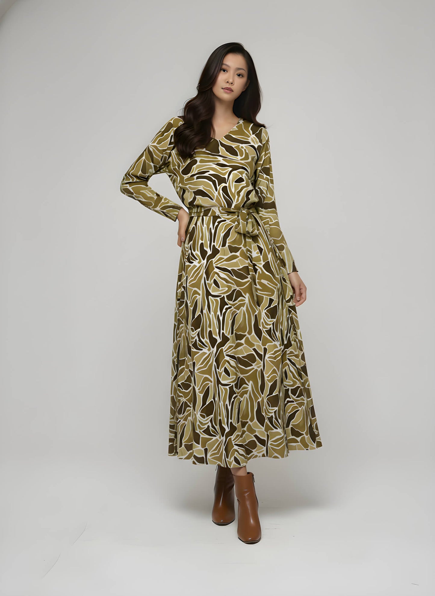 Womens Fusion Batik Set - Olive Serif - front 2