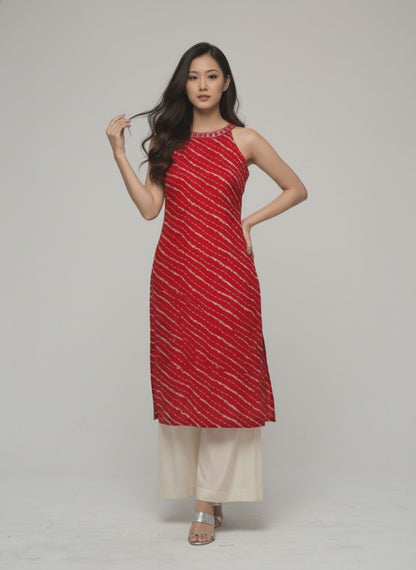 Women’s Batik Kurti – Scarlet Wave Elegance - video