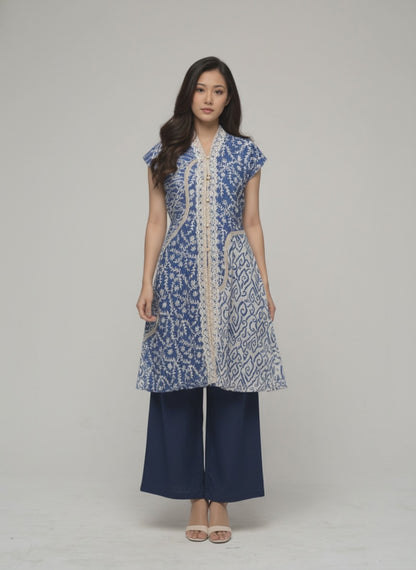 Women's Batik Kebaya Dara Vest - Royal Blue
