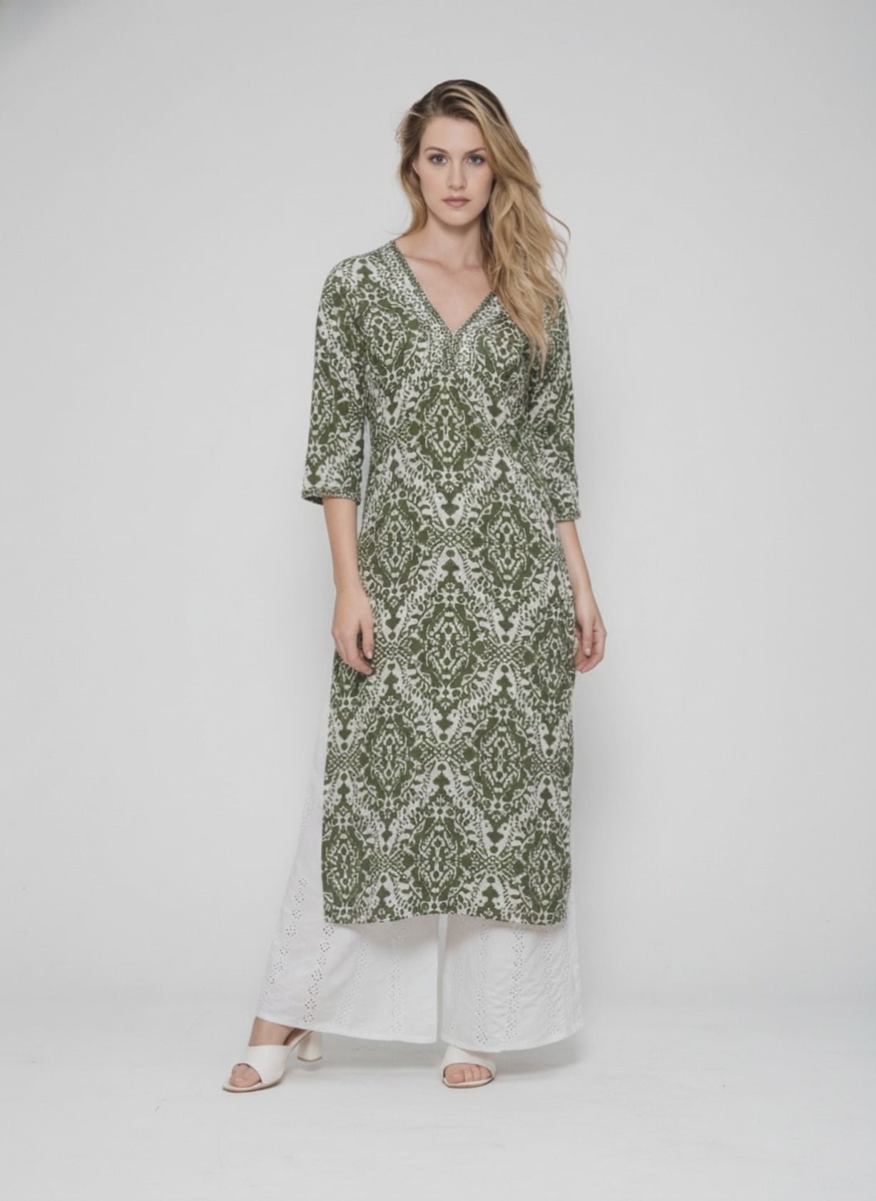 Women’s Batik Kurti – Olive Ethnic Harmony - video