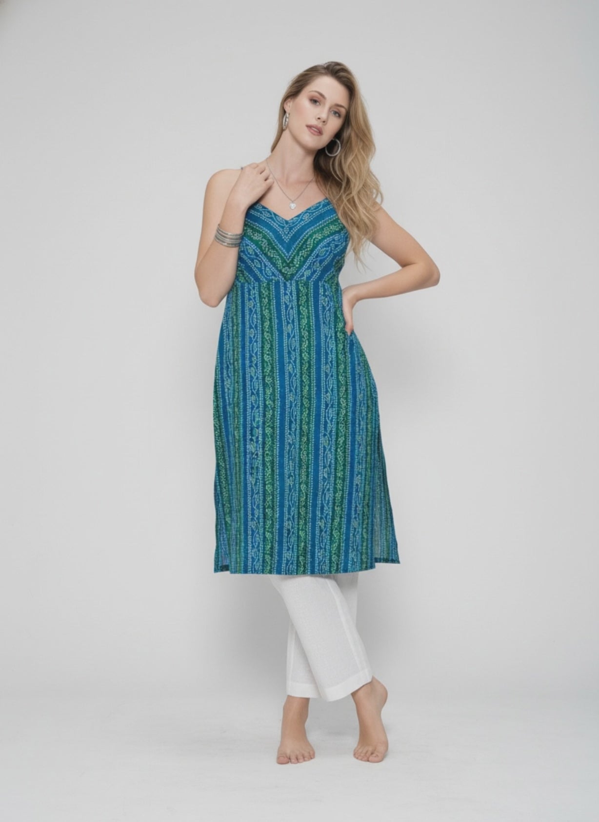 Women’s Batik Kurti – Ocean Grove Sleeveless - video